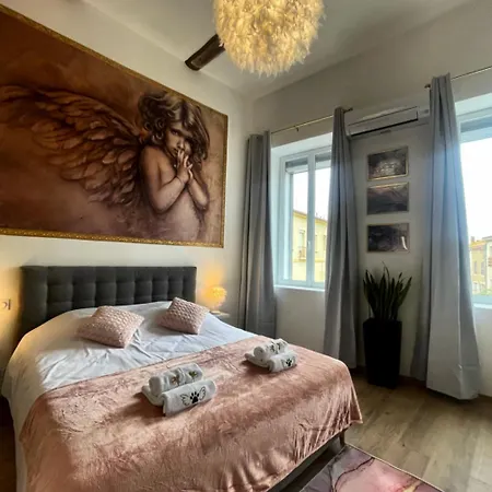 Frühstückspension Les 3 Anges De *