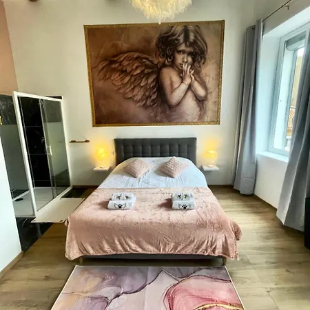 לינה וארוחת בוקר Les 3 Anges De Maison Bourgeoise D Hotes Table D Hotes Et