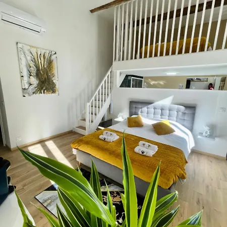 Les 3 Anges De Maison Bourgeoise D Hotes Table D Hotes Et לינה וארוחת בוקר