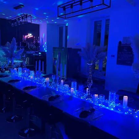 Les 3 Anges De Maison Bourgeoise D Hotes Table D Hotes Et 3* סיג'אן