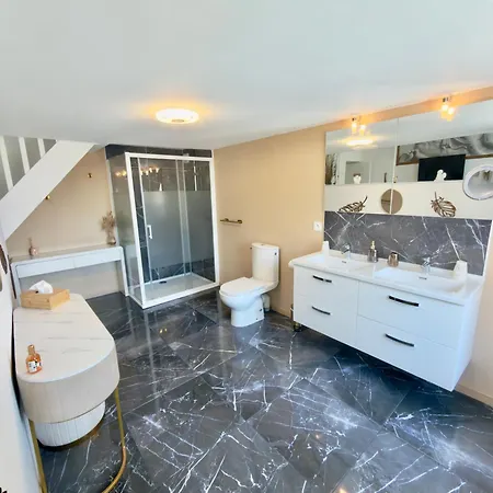 Bed and breakfast Les Anges De Sigean, D'hotes De Luxe,rooftop Panoramique Avec Jacuzzi 4*