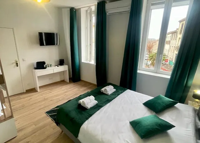 Les 3 Anges De Maison Bourgeoise D Hotes Table D Hotes Et Panzió Sigean