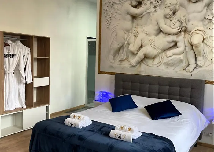 Les 3 Anges De Maison Bourgeoise D Hotes Table D Hotes Et Panzió Sigean