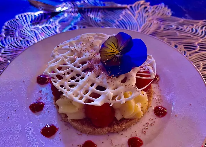 Les 3 Anges De Maison Bourgeoise D Hotes Table D Hotes Et Panzió Sigean